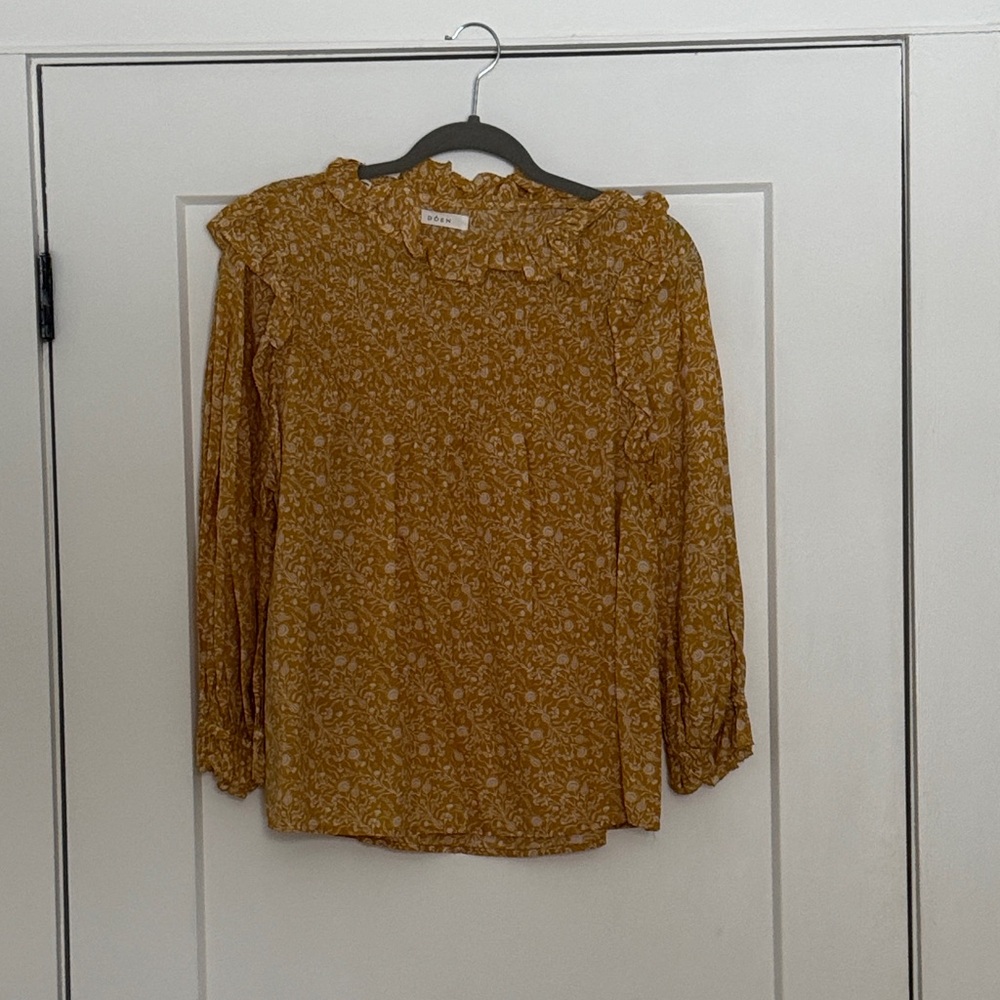 Doen Mustard Floral Ruffle Neck Blouse